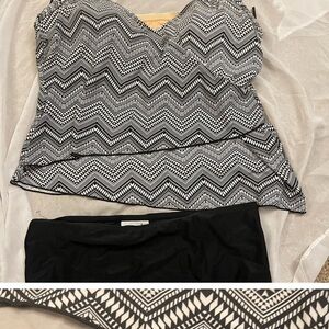 Tankini plus size swim wear top only is Ceeb brand & size 18